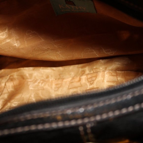 Kathy Van Zeeland Purse - Picture 6 of 10